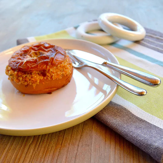 Tomatoes stuffed with Quinoa