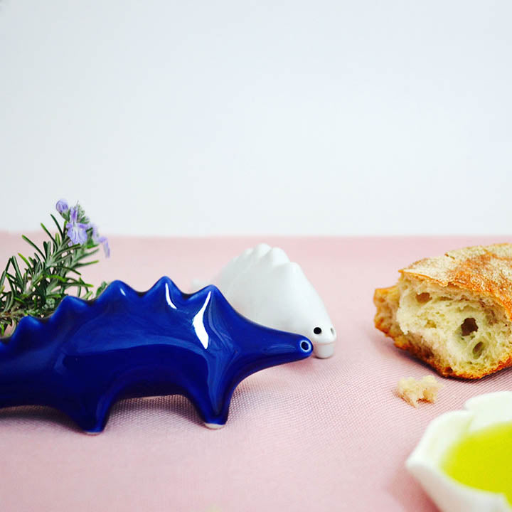 DINO Salt + Pepper shakers