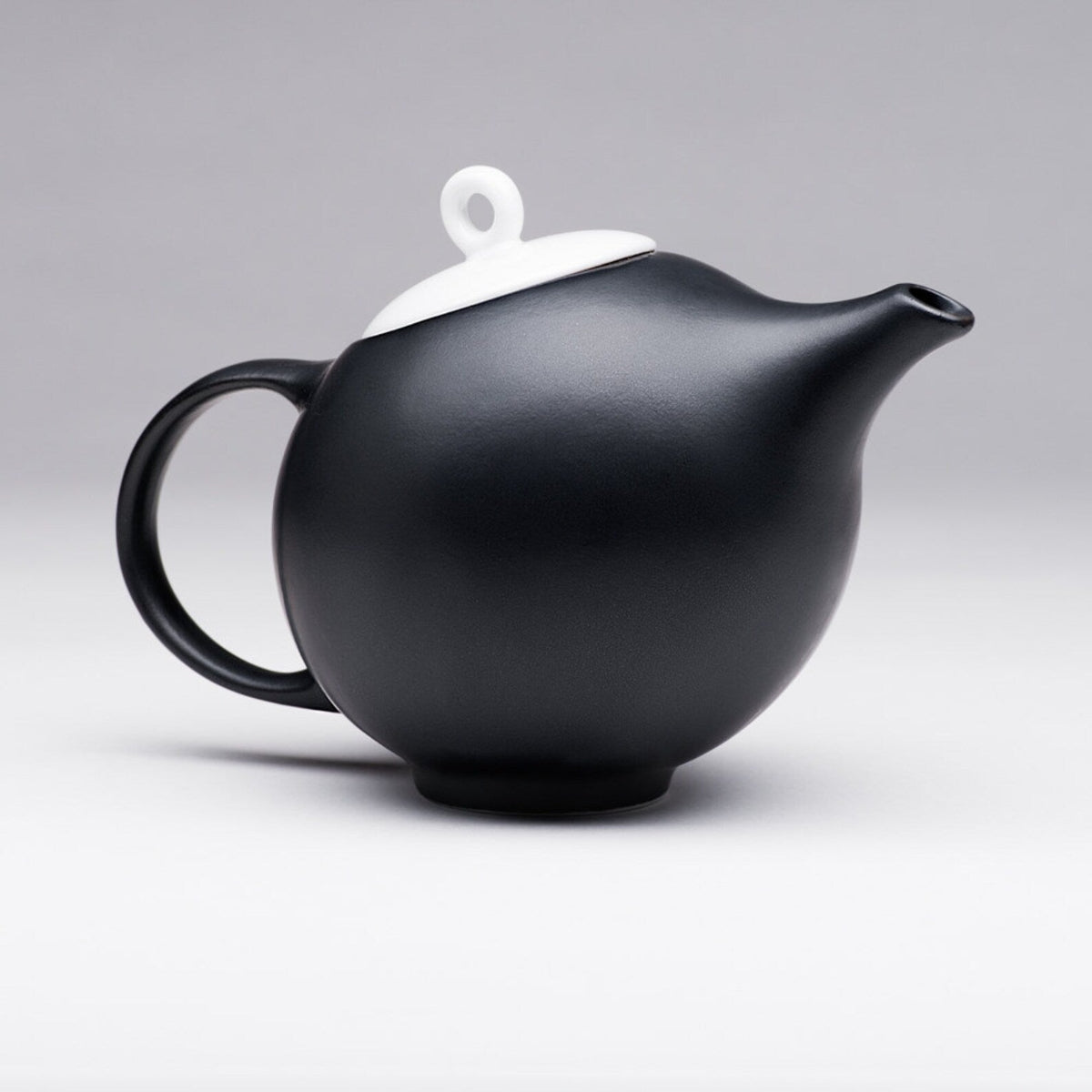 Modern matte black ceramic tea set – Eva 3-piece set
