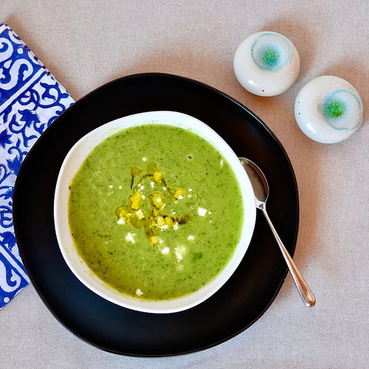 Green Soup with Zucchini, Peas and Basil