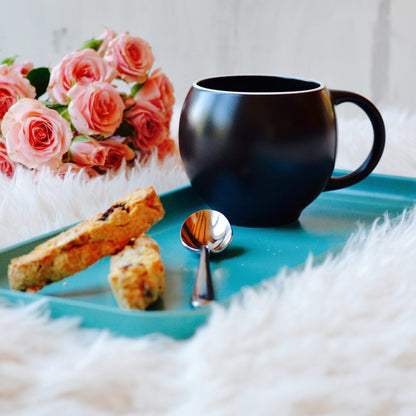 Black ceramic Eva teacups set with stoneware finish