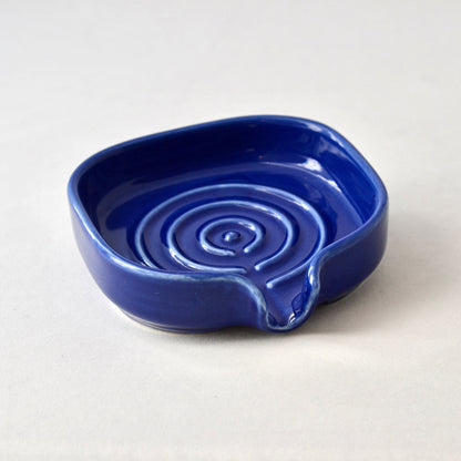 Cobalt blue self draining ceramic porcelain soap dish