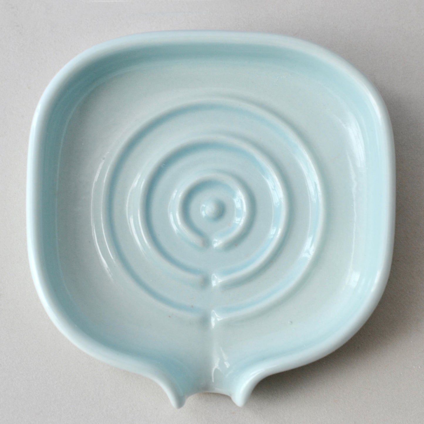 Self Draining Soapdish - Celadon