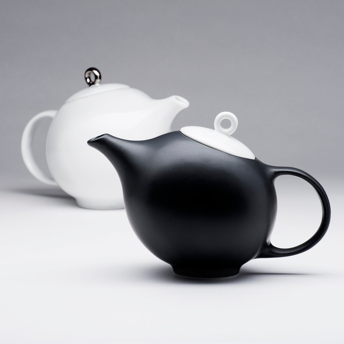 Eva teapot - Black