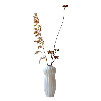 MAJA tall ribbed porcelain Ikebana vase in Japandi style