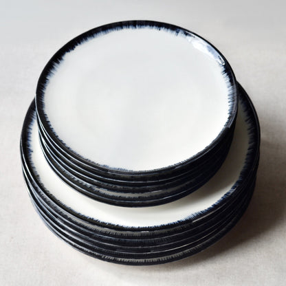 Hand-painted porcelain black rim plates dinner set
