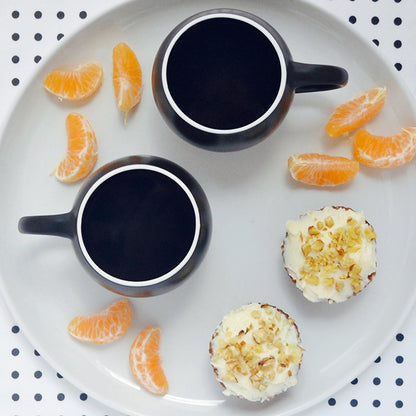 Black ceramic Eva teacups set with stoneware finish