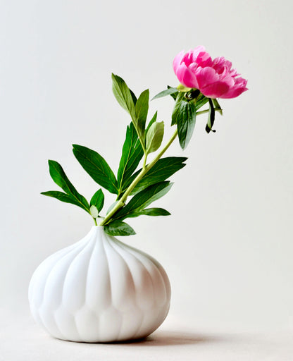 Large textured white porcelain Japandi ceramic vase